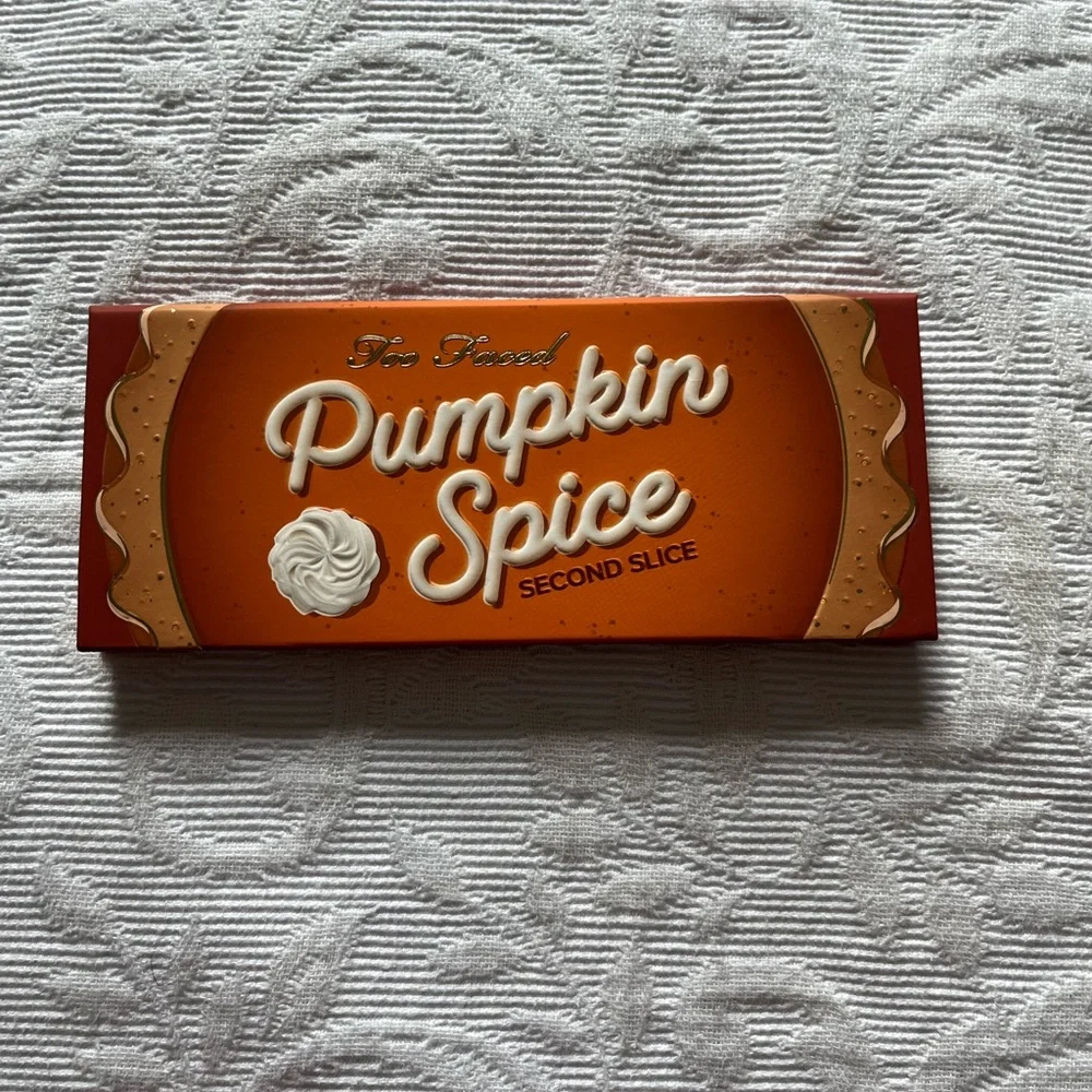 Too Faced Pumpkin Spice Second Slice Palette - Picture 5 of 5